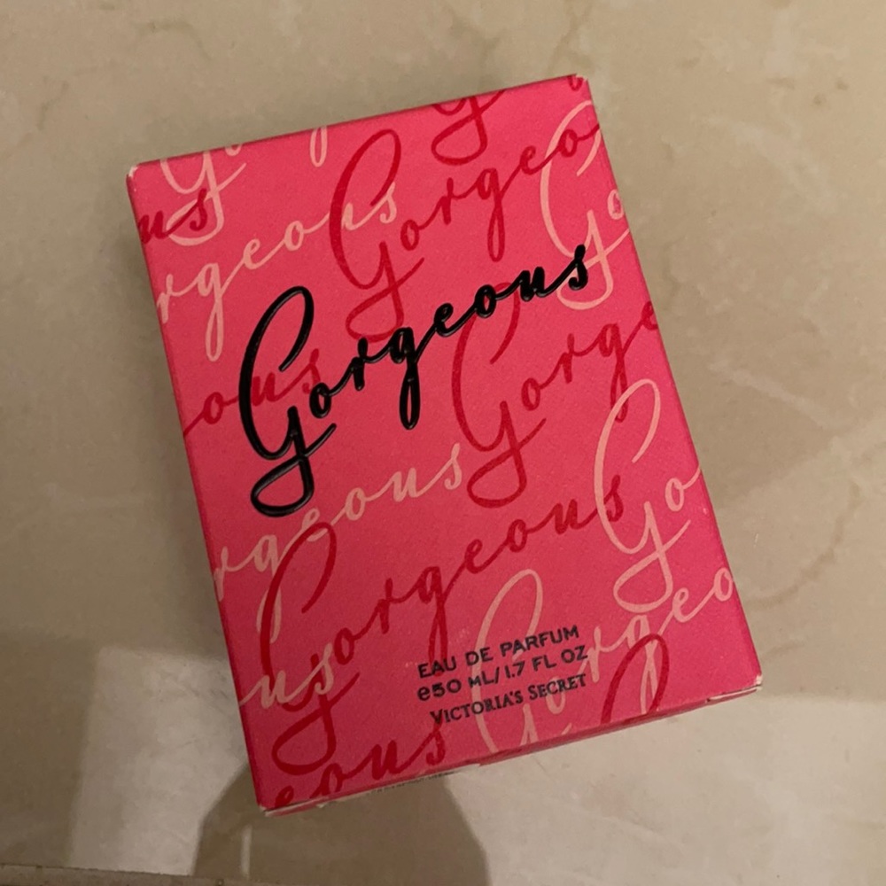 Brand new gorgeous Victoria secret perfume